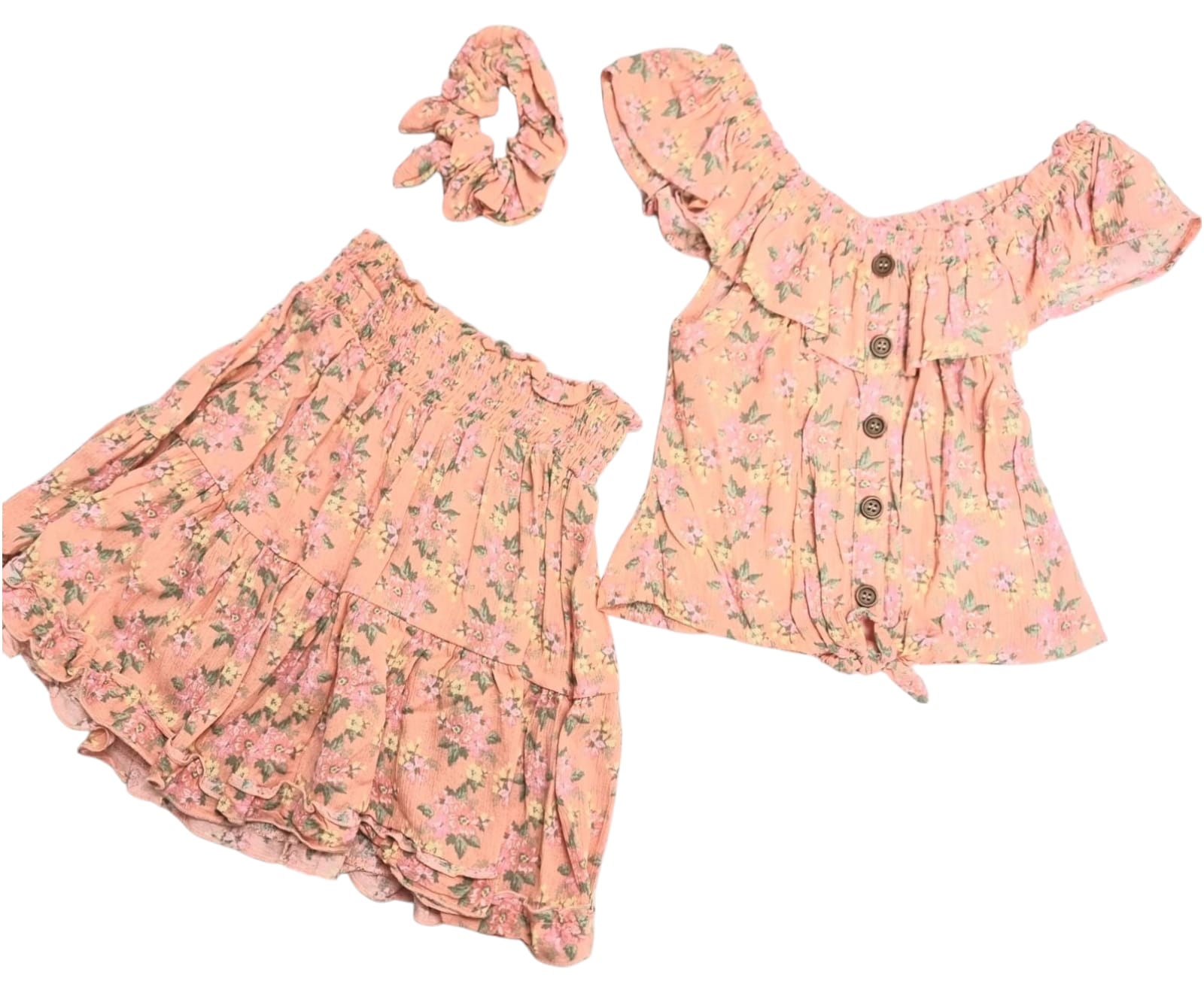 TAHARI SHORT SET