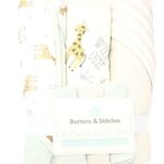 BUTTONS STITCHES HOODED TOWEL