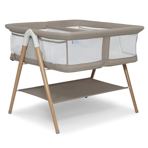 DELTA BEECHWOOD TWIN BASSINET